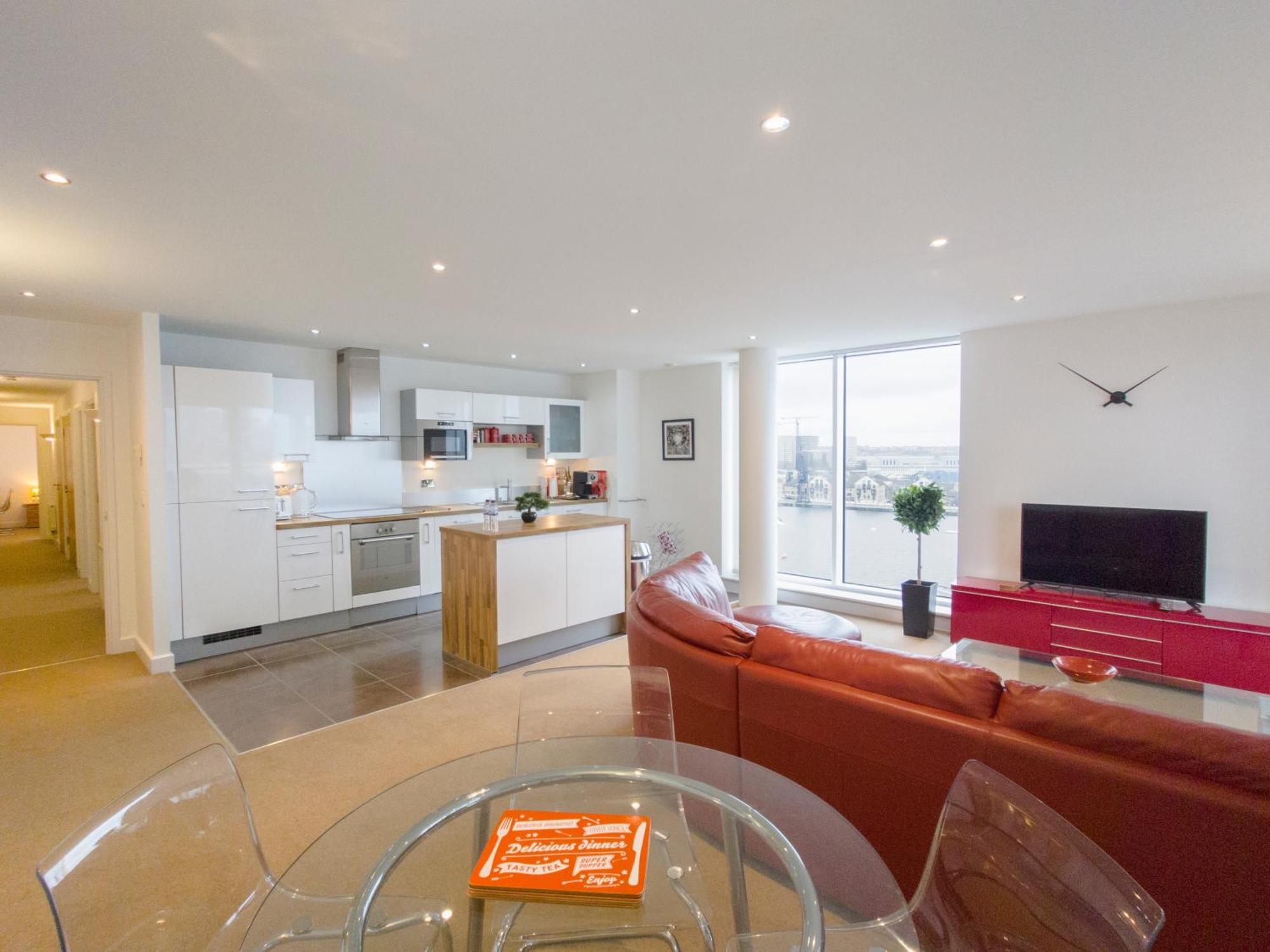 London Excel Stays - Three Bed Serviced Apartment מראה חיצוני תמונה