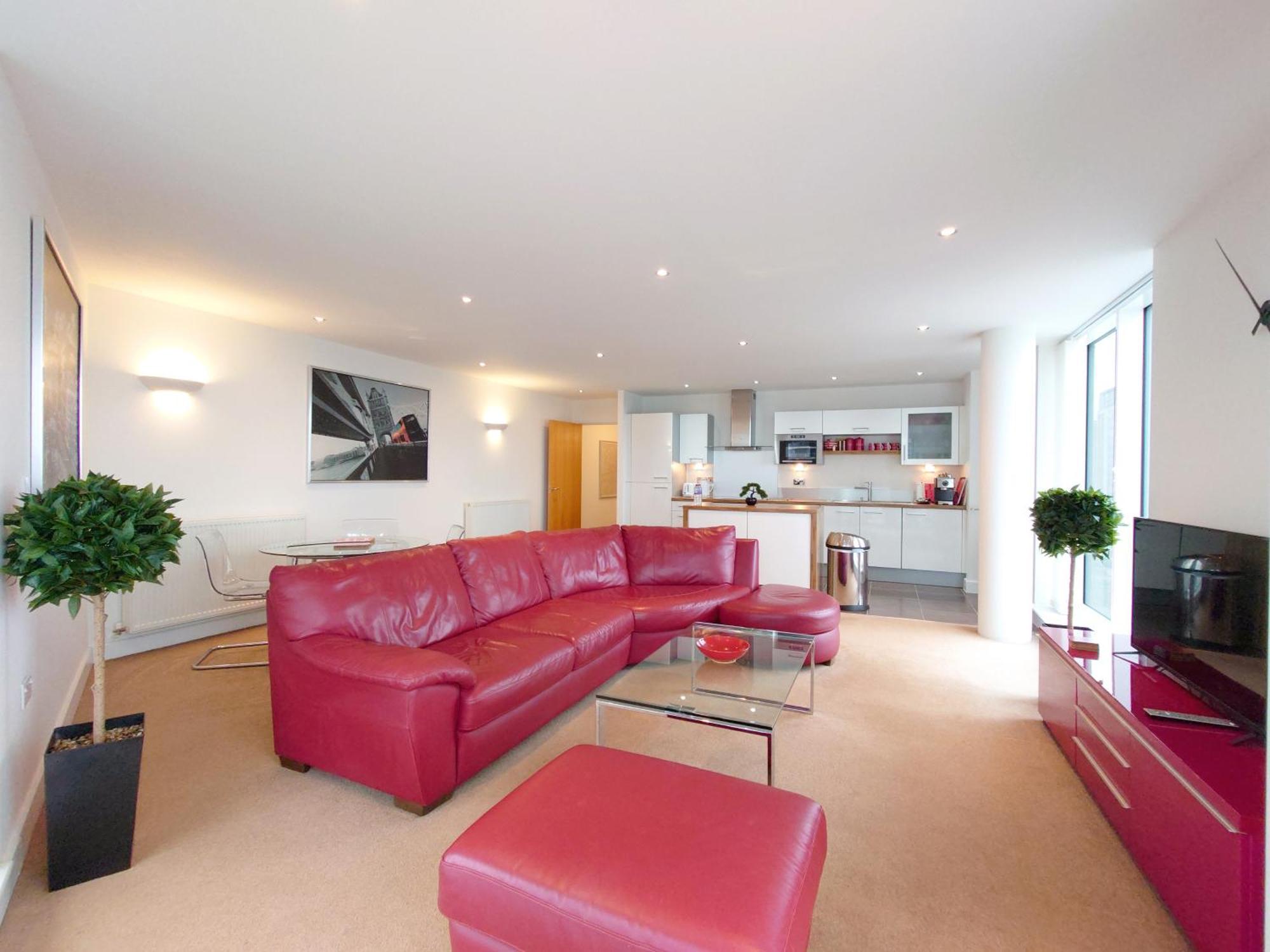London Excel Stays - Three Bed Serviced Apartment מראה חיצוני תמונה
