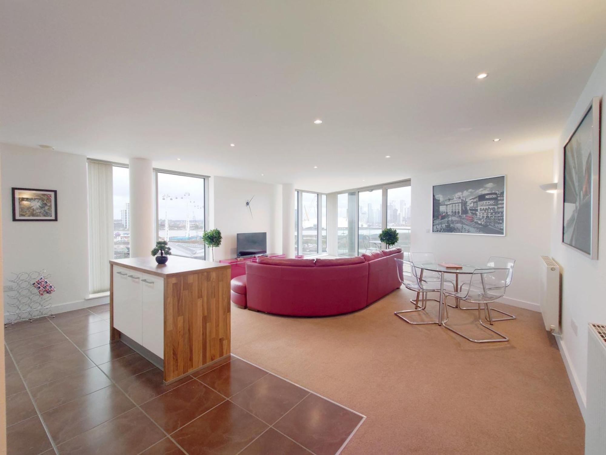 London Excel Stays - Three Bed Serviced Apartment מראה חיצוני תמונה