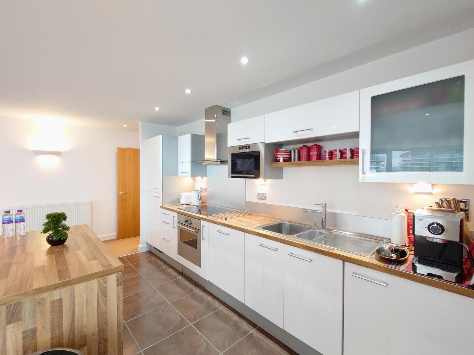 London Excel Stays - Three Bed Serviced Apartment מראה חיצוני תמונה